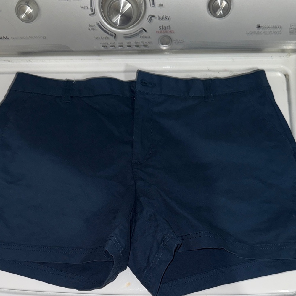 Magellan Outdoors Navy Blue Women's Shorts